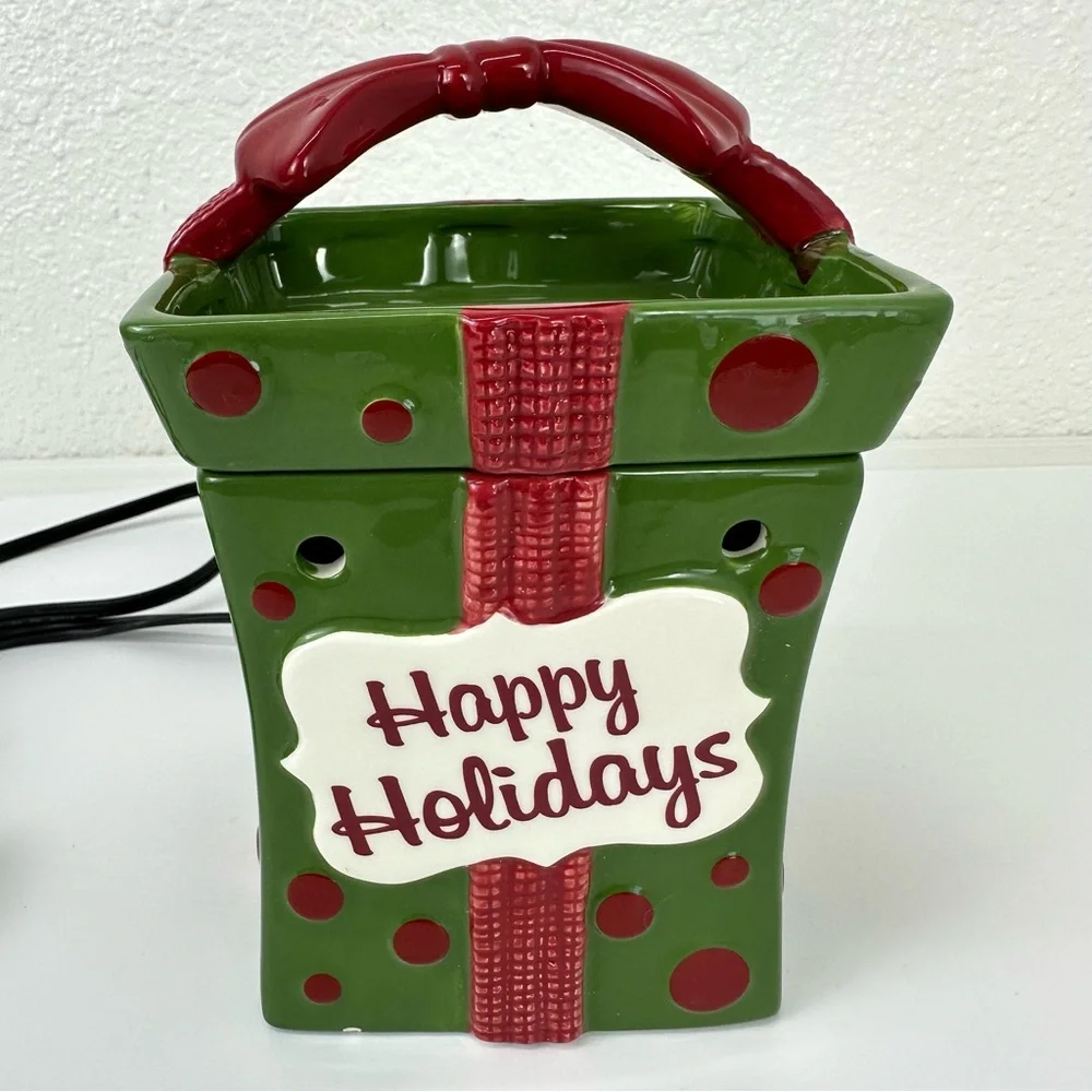 Scentsy All Wrapped Up Full Size Warmer Christmas Gift Holiday Collection Decor